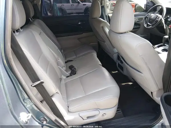 5FNYF6H55JB035415 2018 HONDA PILOT - Image 8