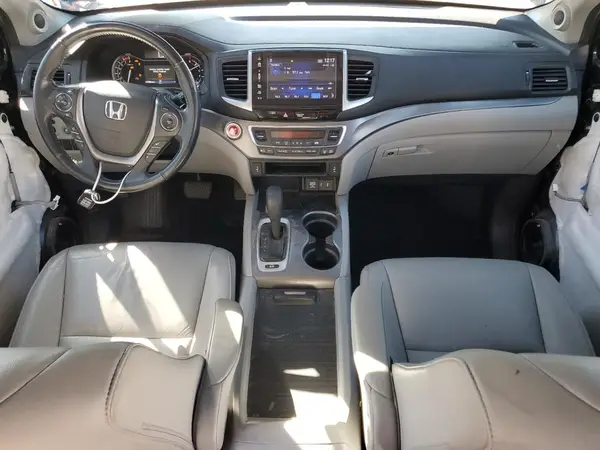5FNYF6H55JB036242 2018 HONDA PILOT - Image 8