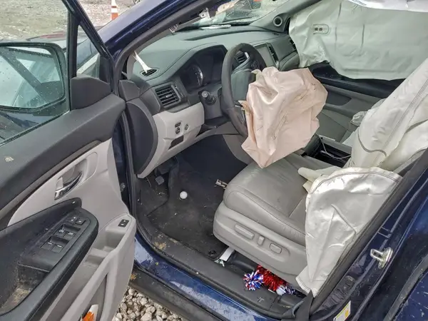 5FNYF6H55JB036676 2018 HONDA PILOT - Image 8