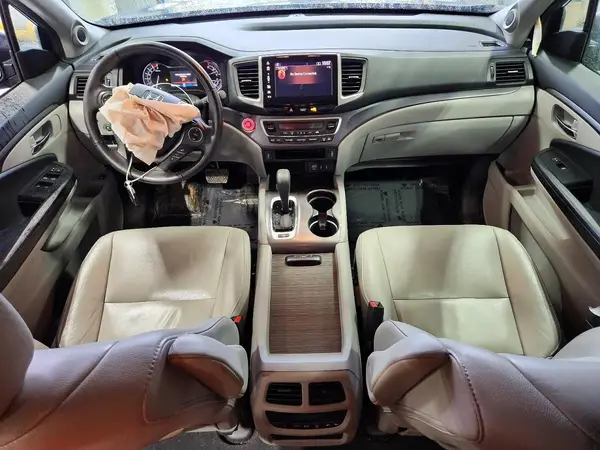 5FNYF6H55JB043501 2018 HONDA PILOT - Image 8
