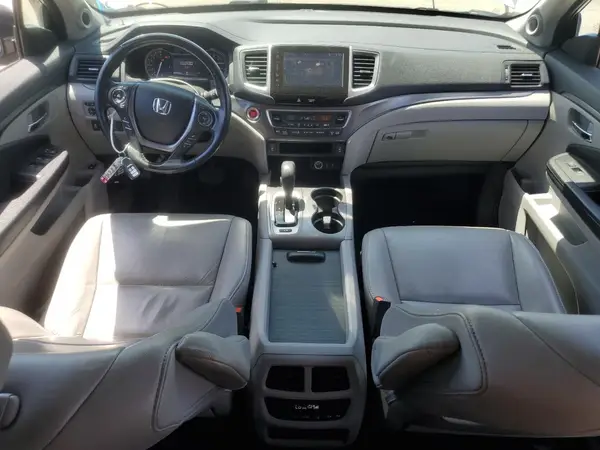 5FNYF6H55JB052067 2018 HONDA PILOT - Image 8