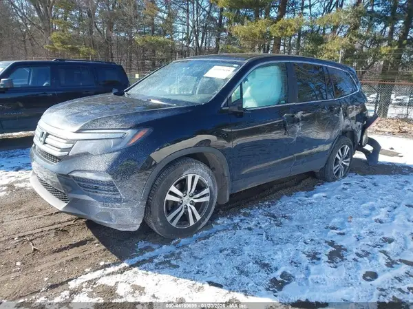 5FNYF6H55JB056426 2018 HONDA PILOT - Image 2