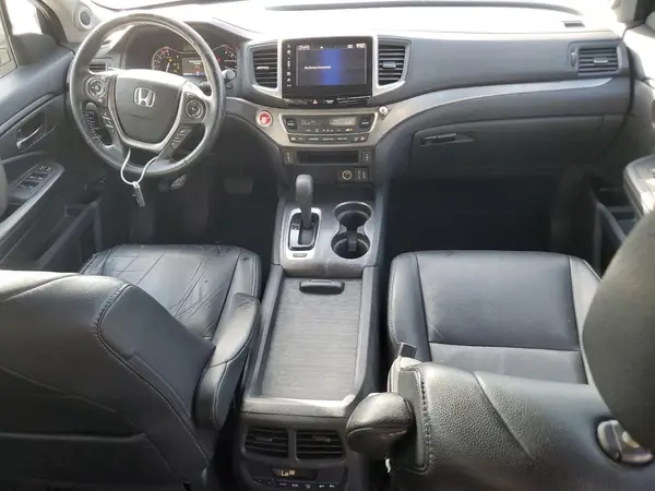 5FNYF6H55JB059598 2018 HONDA PILOT - Image 8