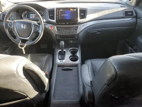5FNYF6H55JB059648 2018 HONDA PILOT - Image 8
