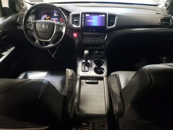 5FNYF6H55JB062095 2018 HONDA PILOT - Image 8