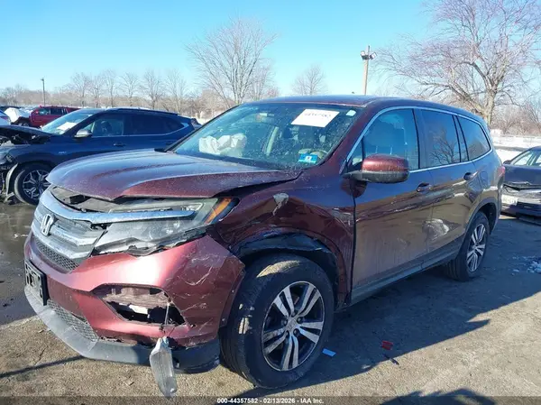 5FNYF6H55JB064493 2018 HONDA PILOT - Image 2