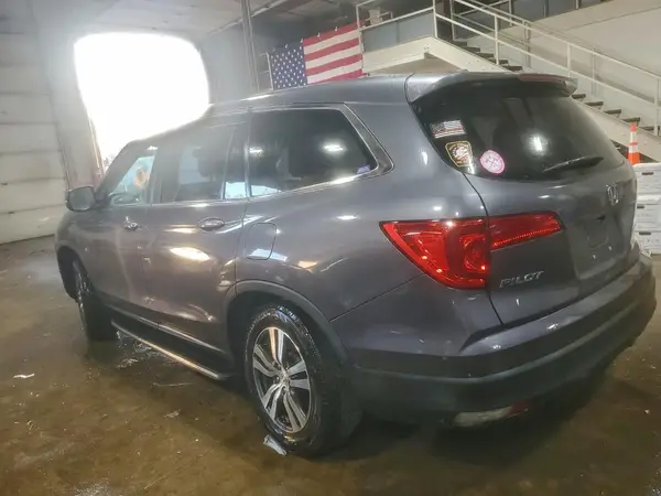 5FNYF6H55JB067071 2018 HONDA PILOT - Image 2