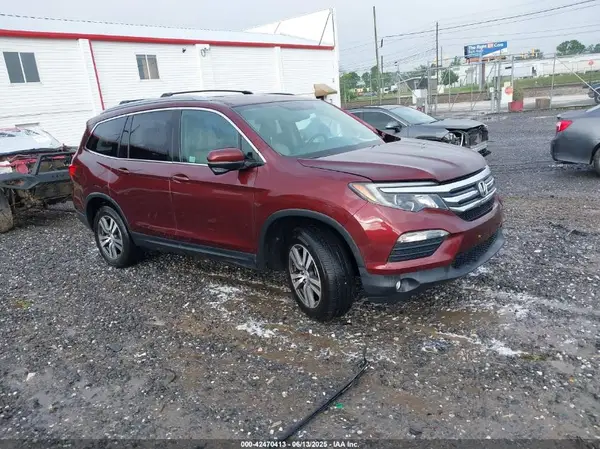 5FNYF6H55JB071749 2018 HONDA PILOT - Image 1