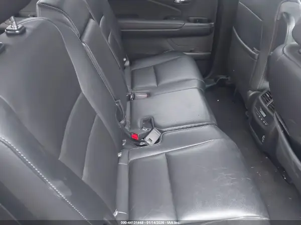 5FNYF6H55KB011181 2019 HONDA PILOT - Image 8