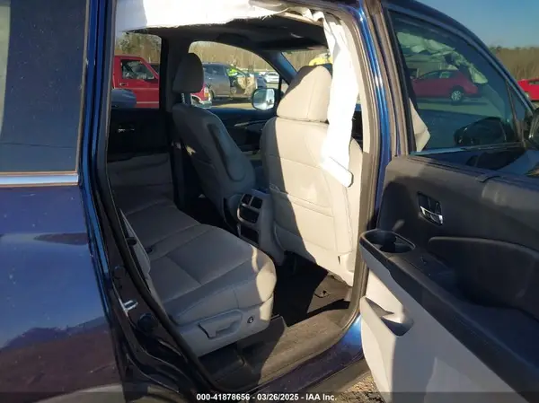 5FNYF6H55KB024934 2019 HONDA PILOT - Image 8