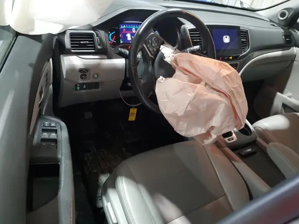 5FNYF6H55KB078301 2019 HONDA PILOT - Image 8