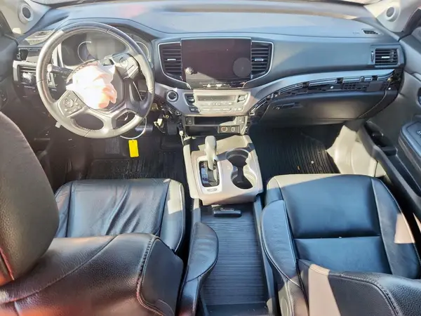 5FNYF6H55KB082428 2019 HONDA PILOT - Image 8
