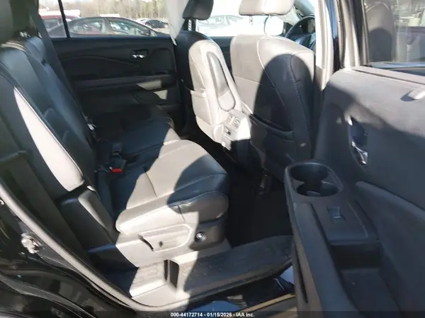 5FNYF6H55LB044523 2020 HONDA PILOT - Image 8