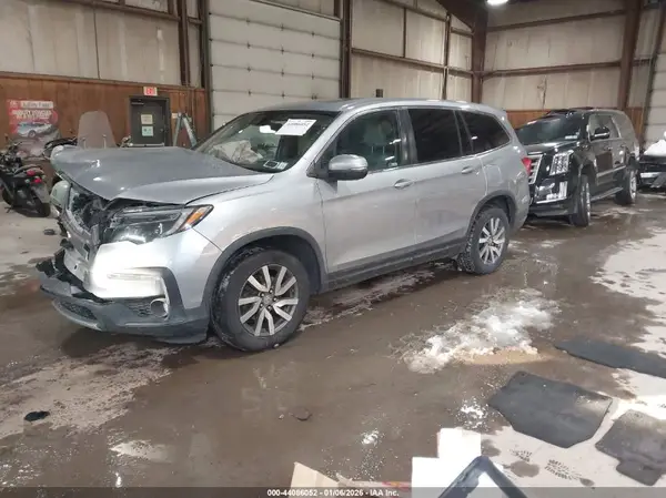 5FNYF6H55LB049267 2020 HONDA PILOT - Image 2