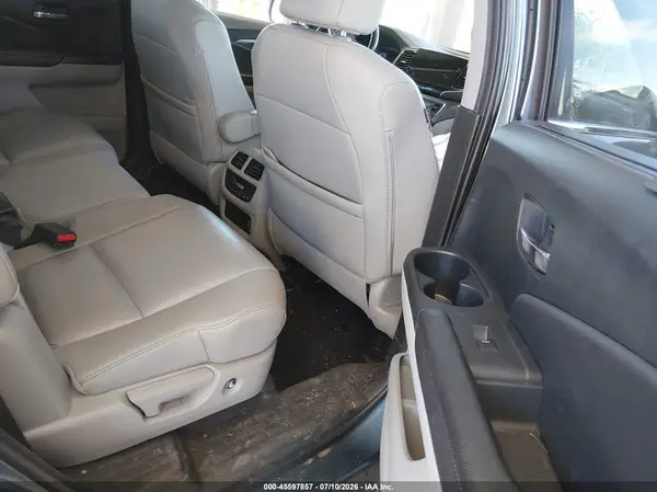 5FNYF6H55LB068157 2020 HONDA PILOT - Image 8