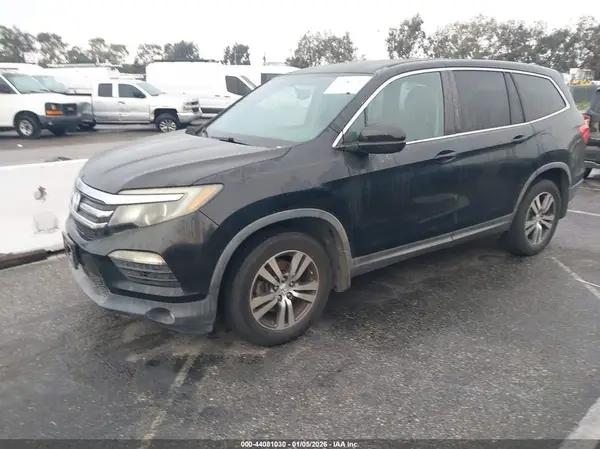5FNYF6H56GB008586 2016 HONDA PILOT - Image 2