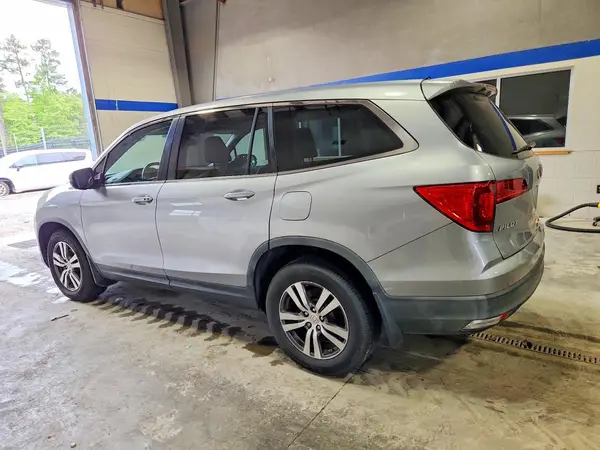 5FNYF6H56GB016073 2016 HONDA PILOT - Image 2