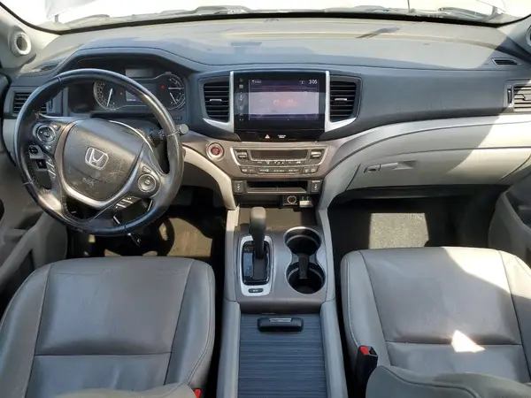 5FNYF6H56GB024707 2016 HONDA PILOT - Image 8
