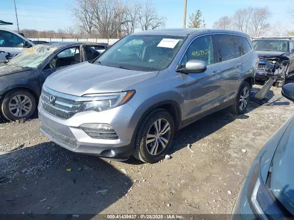 5FNYF6H56GB045976 2016 HONDA PILOT - Image 2