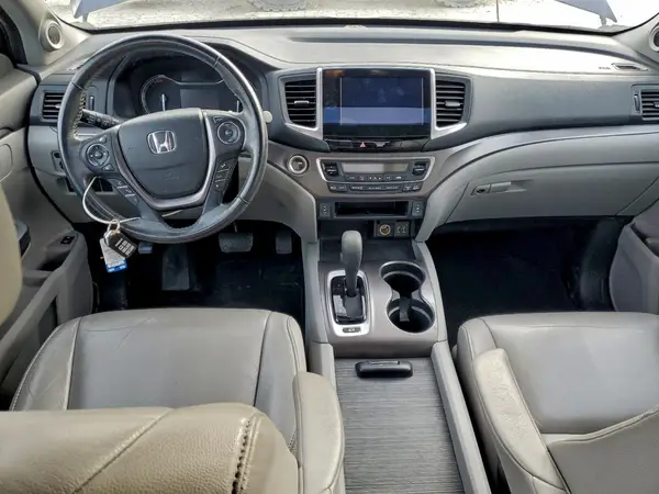 5FNYF6H56GB051986 2016 HONDA PILOT - Image 8