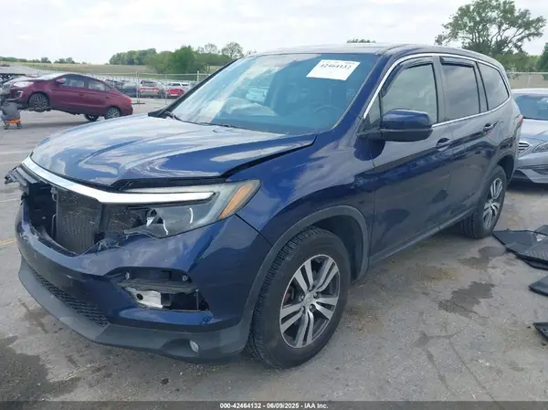 5FNYF6H56GB052135 2016 HONDA PILOT - Image 2