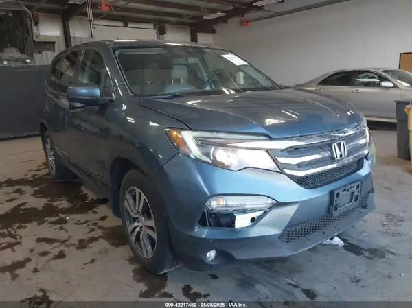 5FNYF6H56GB067296 2016 HONDA PILOT - Image 1