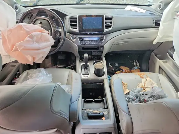 5FNYF6H56GB086706 2016 HONDA PILOT - Image 8