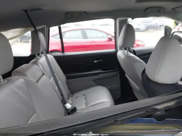 5FNYF6H56GB102189 2016 HONDA PILOT - Image 8