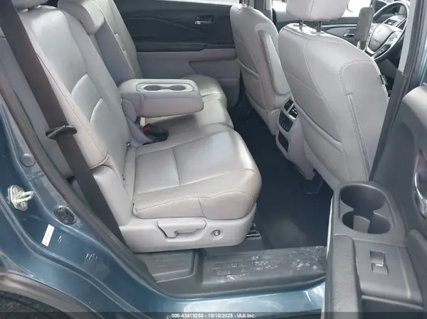 5FNYF6H56GB122202 2016 HONDA PILOT - Image 8