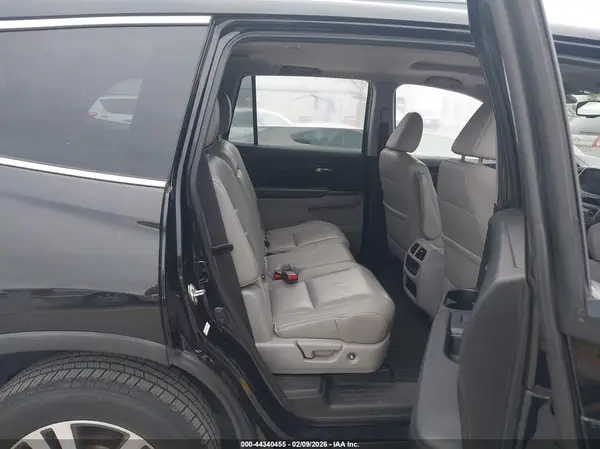 5FNYF6H56GB123169 2016 HONDA PILOT - Image 8