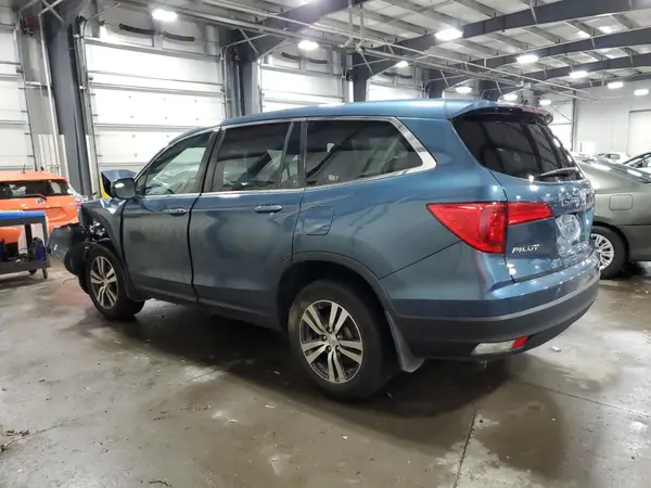 5FNYF6H56HB008315 2017 HONDA PILOT - Image 2