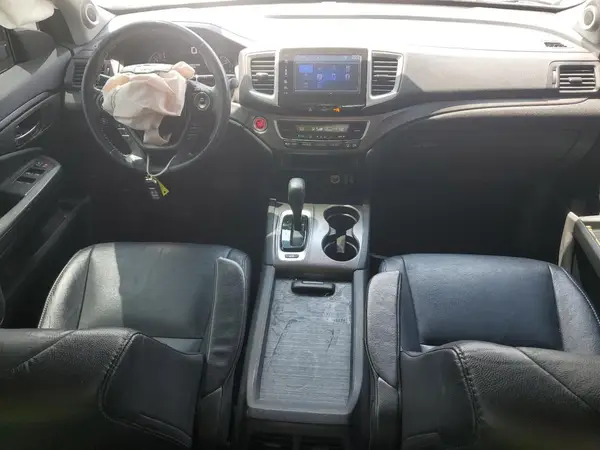 5FNYF6H56HB024479 2017 HONDA PILOT - Image 8