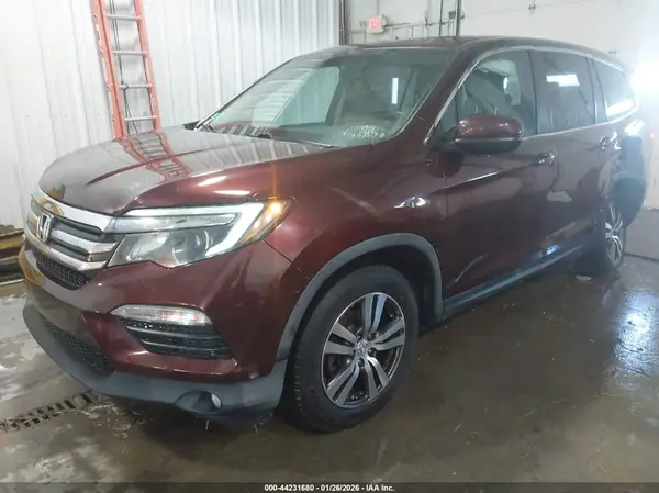 5FNYF6H56HB031576 2017 HONDA PILOT - Image 2
