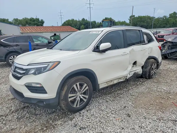 5FNYF6H56HB032615 2017 HONDA PILOT - Image 1