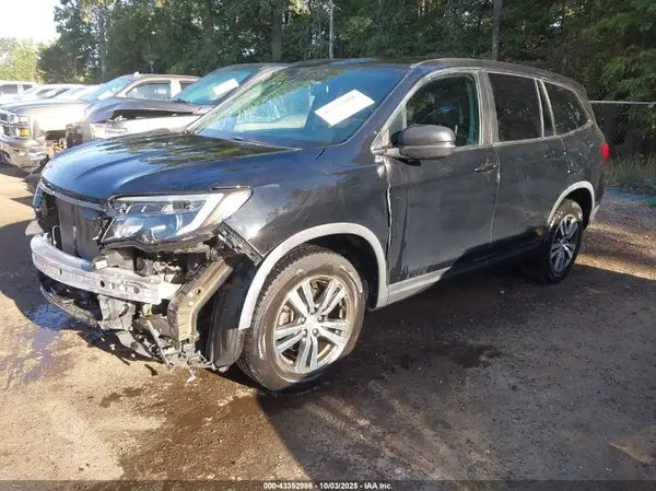 5FNYF6H56HB032789 2017 HONDA PILOT - Image 2