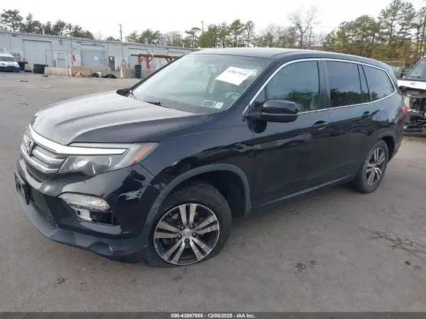 5FNYF6H56HB038933 2017 HONDA PILOT - Image 2