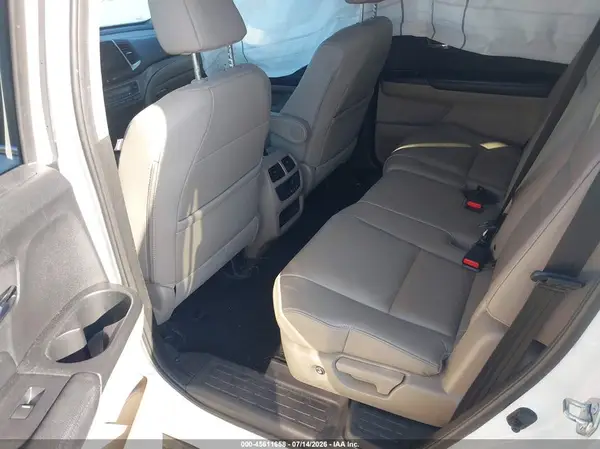 5FNYF6H56HB044974 2017 HONDA PILOT - Image 8