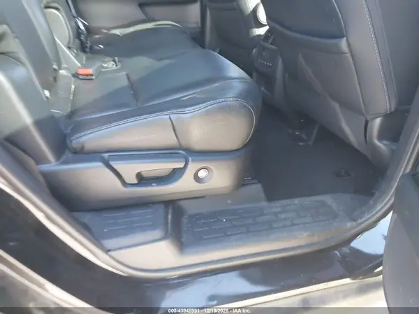 5FNYF6H56HB045574 2017 HONDA PILOT - Image 8