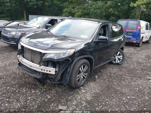 5FNYF6H56HB048961 2017 HONDA PILOT - Image 2