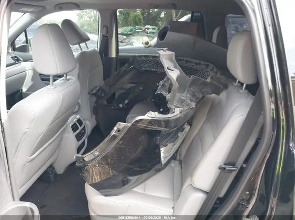 5FNYF6H56HB048961 2017 HONDA PILOT - Image 8