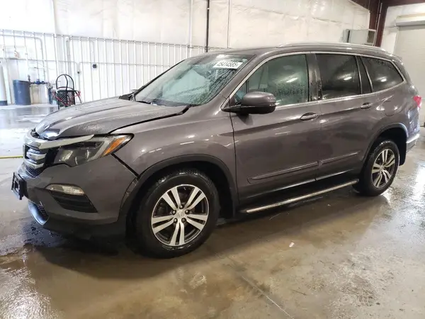 5FNYF6H56HB052654 2017 HONDA PILOT - Image 1