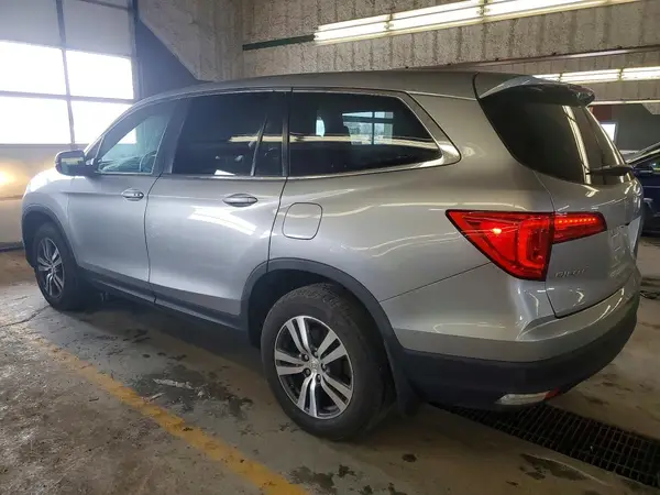 5FNYF6H56HB053030 2017 HONDA PILOT - Image 2