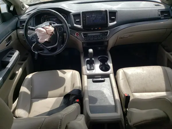 5FNYF6H56HB053979 2017 HONDA PILOT - Image 8