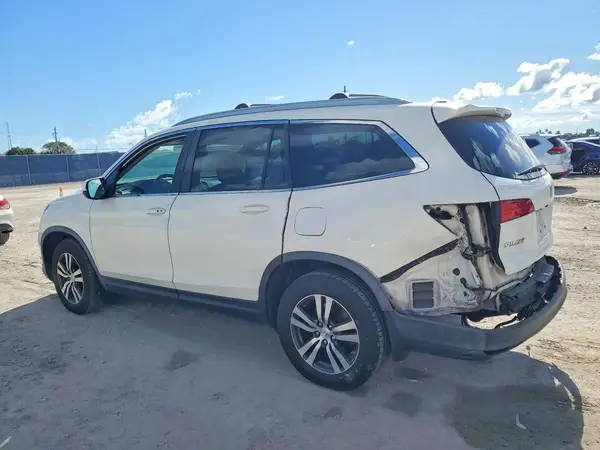 5FNYF6H56HB062830 2017 HONDA PILOT - Image 2