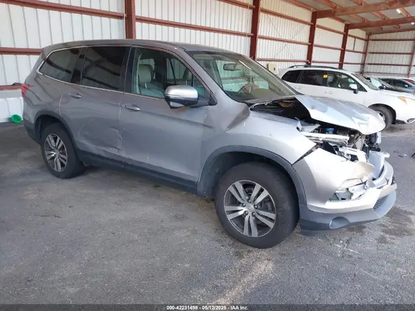 5FNYF6H56HB063329 2017 HONDA PILOT - Image 1