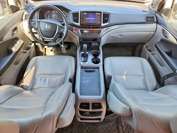 5FNYF6H56HB072595 2017 HONDA PILOT - Image 8