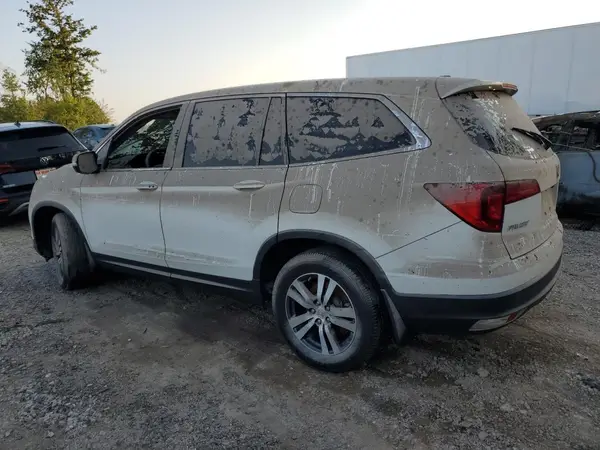 5FNYF6H56HB085024 2017 HONDA PILOT - Image 2