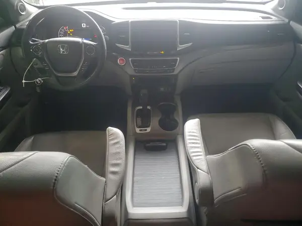 5FNYF6H56HB101464 2017 HONDA PILOT - Image 8
