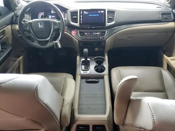 5FNYF6H56JB000897 2018 HONDA PILOT - Image 8