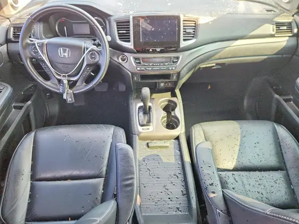 5FNYF6H56JB008899 2018 HONDA PILOT - Image 8